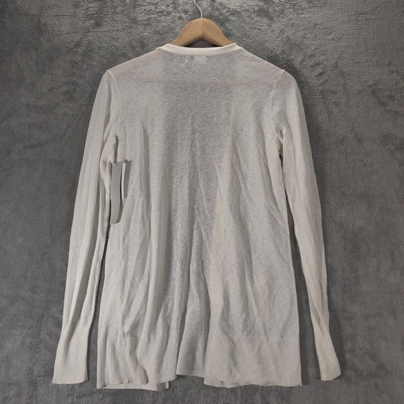 14th & Union Cardigan Women's XS White Petite New With Tags With Small Stain - Picture 7 of 7